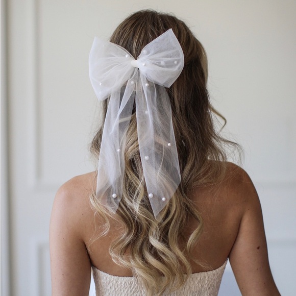 Accessories - White Pearl Tulle Barrette Bridal Bachelorette